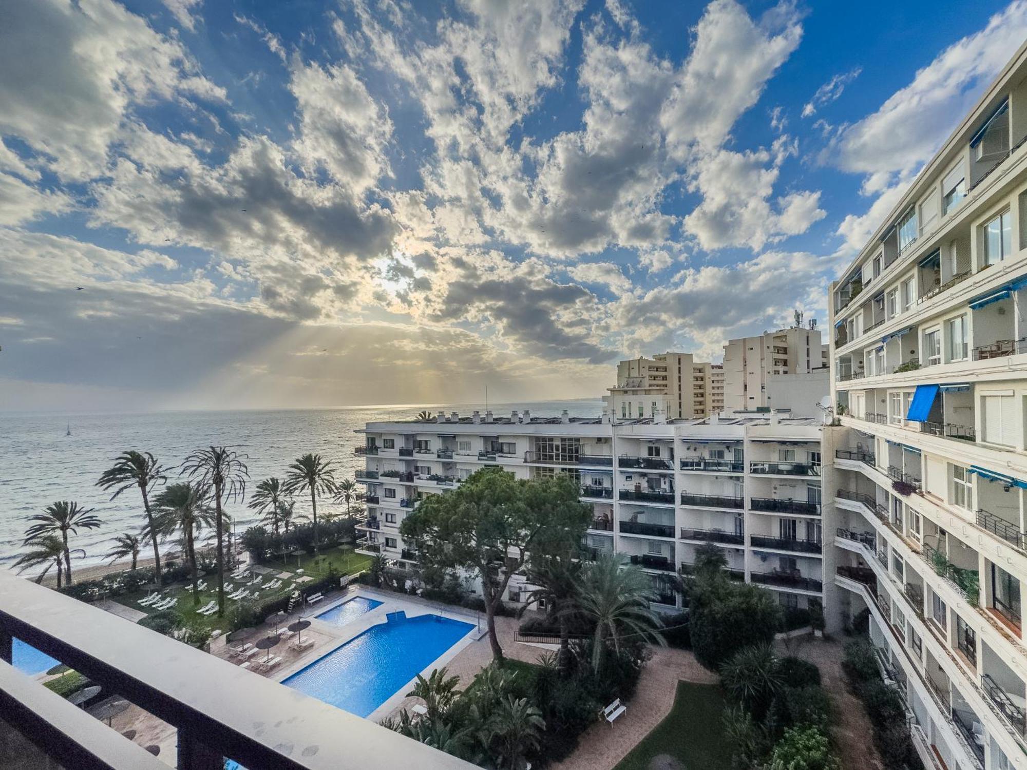 Skol 408A 2 Bedrooms Duplex With Sea Views Marbella Esterno foto